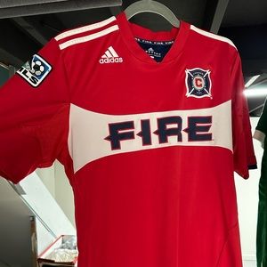 Chicago Fire MLS home jersey, 2007, size medium.